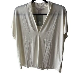 H&M NWT Elegant White Women's Top v neck classy capsule wardrobe
